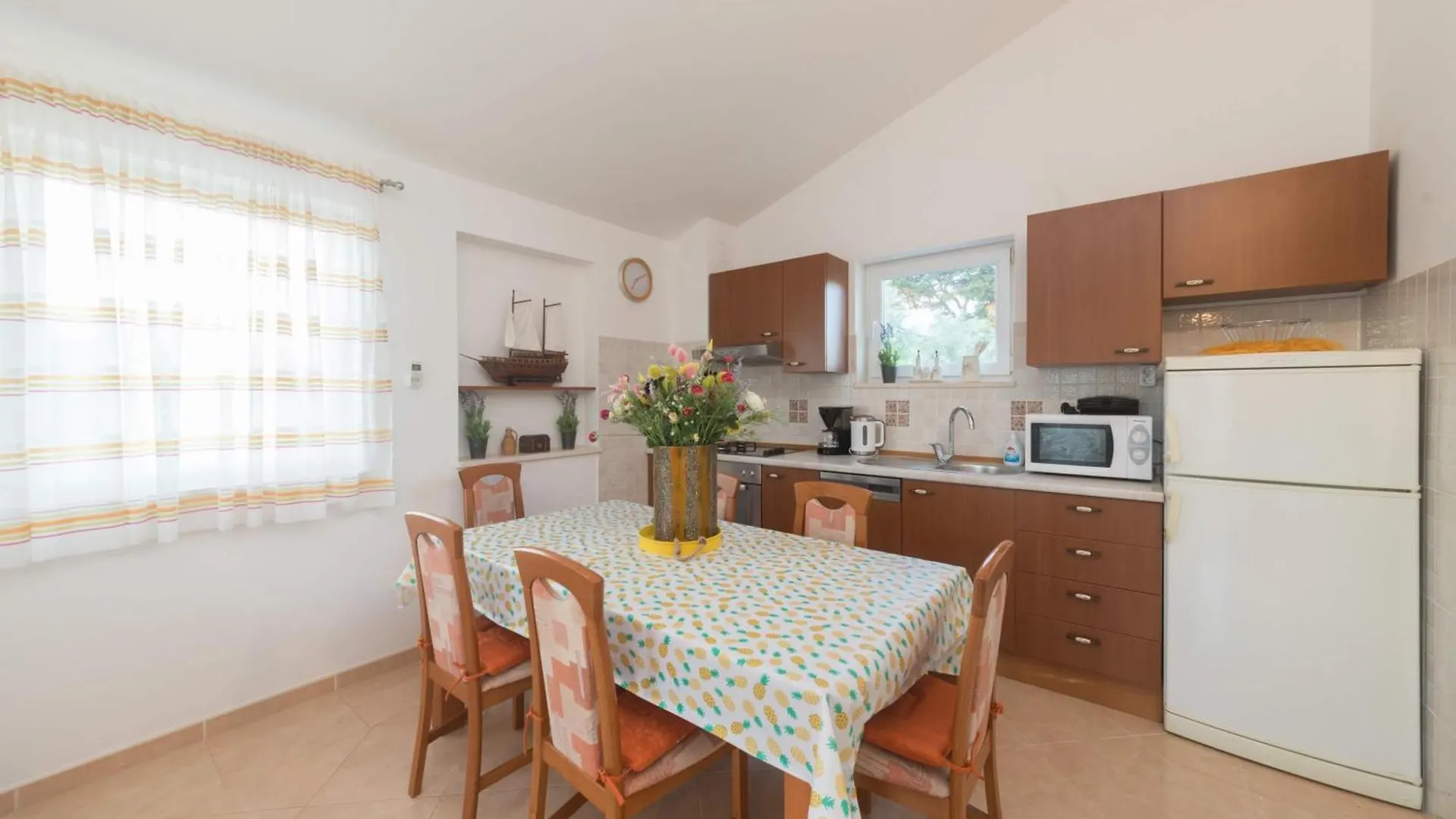 Apartmani Lenka
